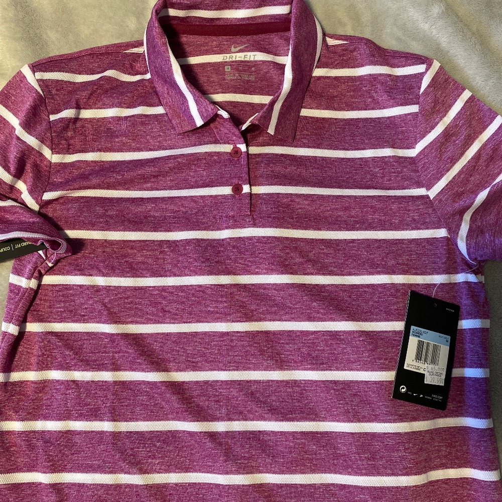 Nike women’s dri-fit size M, golf T-shirt